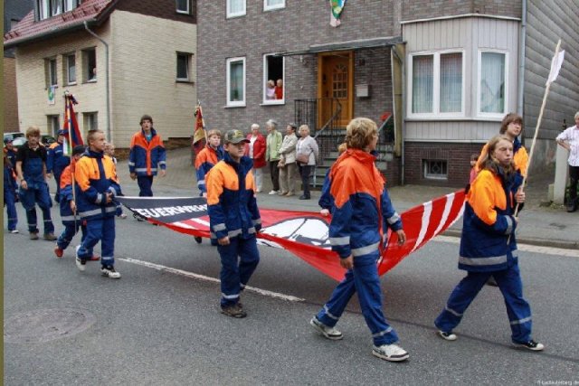 2010-08-15 Festumzug 750 Jahre Barbis (408)